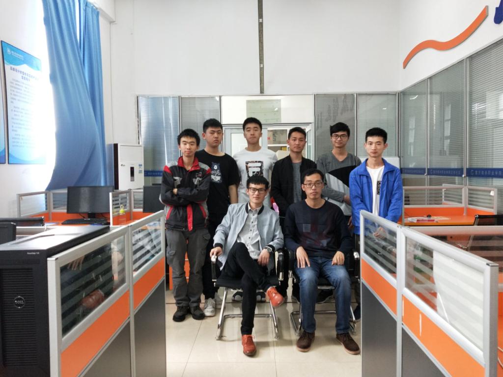 技能閃耀巴渝，創(chuàng)新驅(qū)動未來——重慶市第十二屆高等職業(yè)院校學(xué)生技能競賽軟件開發(fā)項(xiàng)目精彩花絮